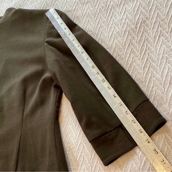 SIMON CHANG - DESIGNER WOMEN’S SUIT - Picture 14 of 15